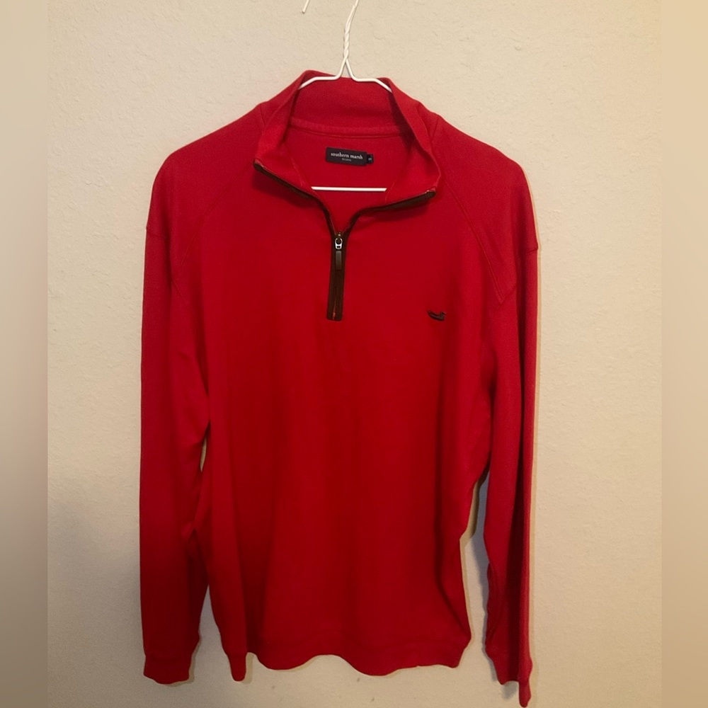 Southern Marsh men’s pullover